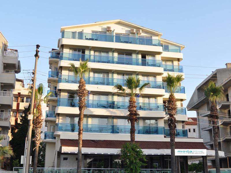 Hotel Dora