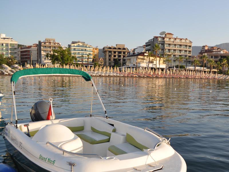 Dora Marmaris