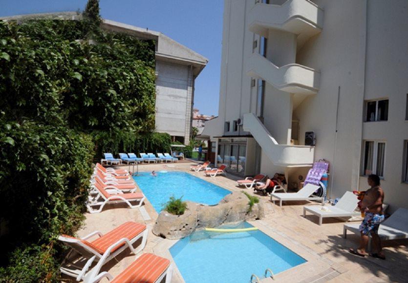 Hotel Dora 4*